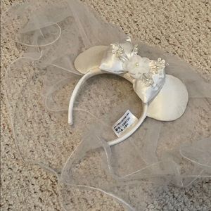 Minnie Bride Ears!